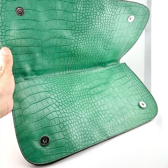 Nine West Emerald Green Crocodile-Embossed Leather Clutch with Silver Hardware - Picture 5 of 13
